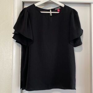 Vince Camuto Flutter Sleeve top XL